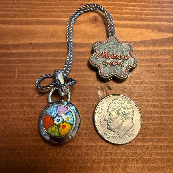 🆕Murano Millefiori Italian glass silver pendant. - Picture 8 of 10